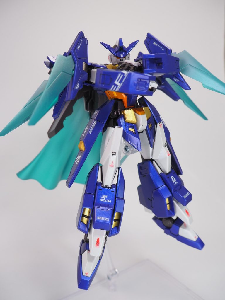 腕組みポーズが印象的ですよね!リク(3期主人公)よりラスボスなんやwwwwと当時は思いました!