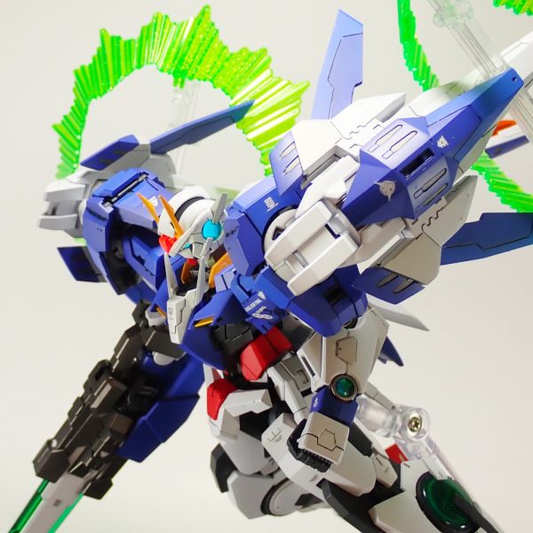 1/144 RG ガンダムダブルオーライザー 塗装改造完成品 - プラモデル