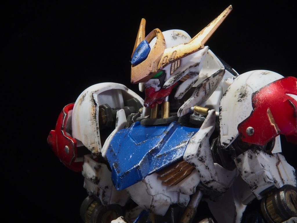 肩と首のシリンダーがいい味だしていますね