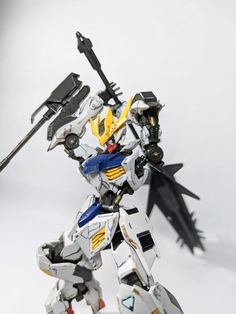 細いフレームで重い武器を振り回すのが好きです！