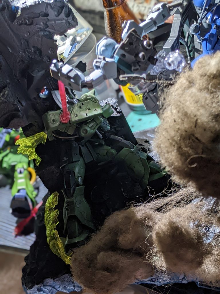 今回は過去作ザクの紹介でした。なんやかんや形になって、今も立ってるので個人的に思入れのあるザクでしたね。閲覧頂き、ありがとうございました！