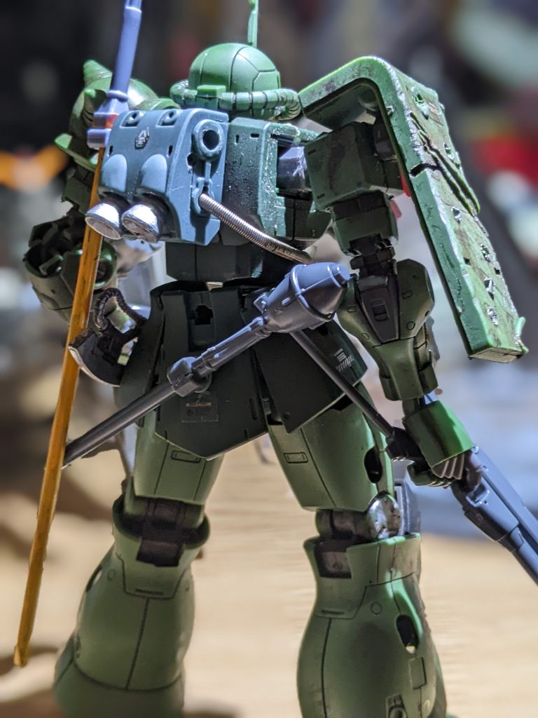 量産の割に装備がシュツルムファウスト、ヒートサーベル、ショットガンと豪華ですね（笑）