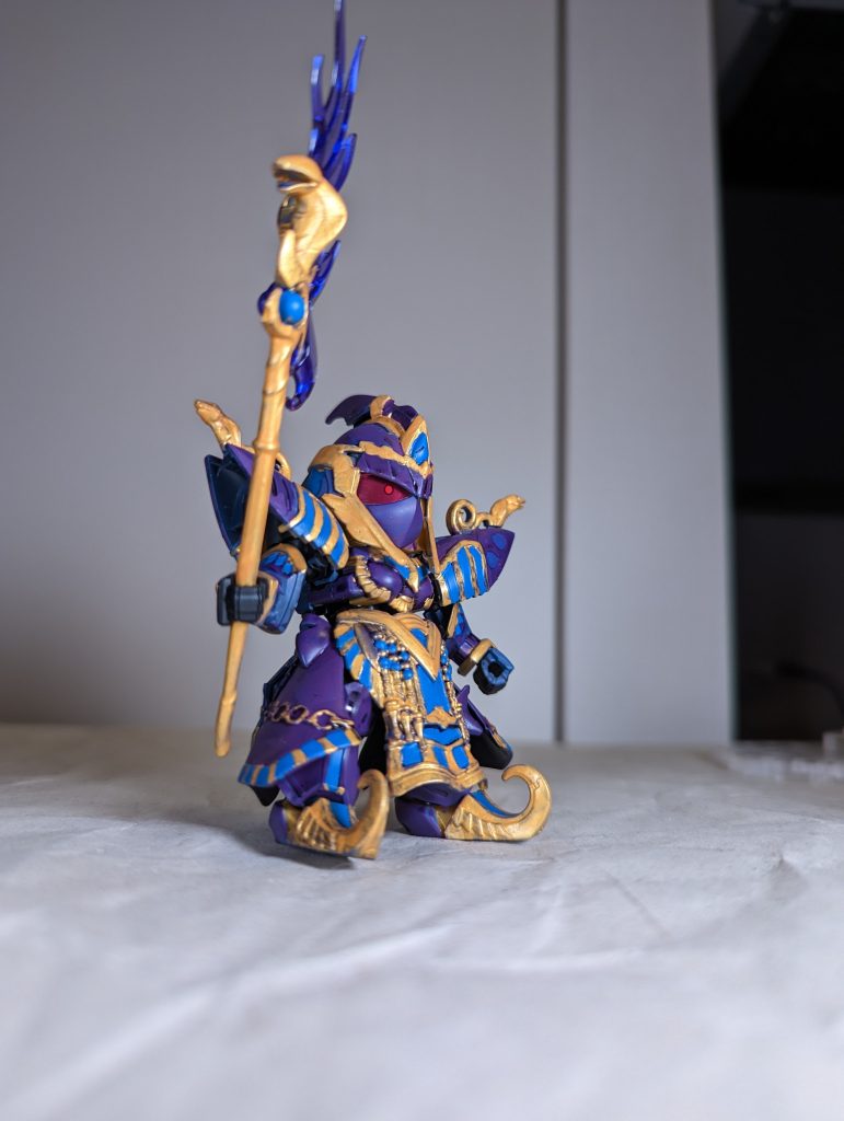 クレオパトラキュベレイダークマスク–2枚目/制作者：ダーシー