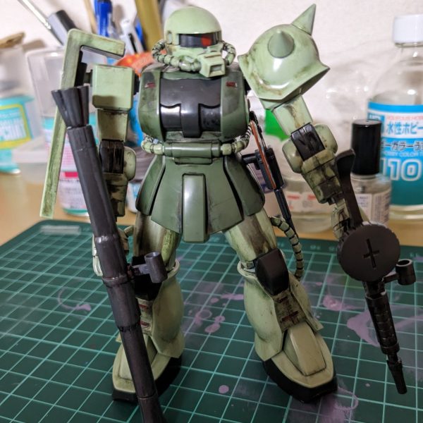 永く戦場に出ていた？量産型ザクⅡ