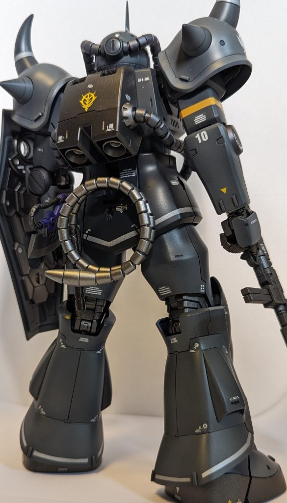 インディアナ・ジョーンズ風に装備。あれ?横だっけか?