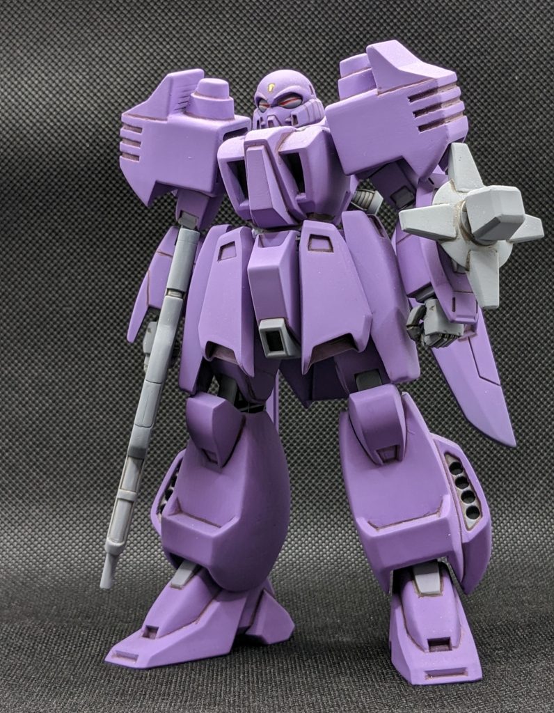 トムリアットの特徴的な部位は3DプリントしたABSプラパーツで製作しています。なので、外見を構成する部分の大半を新造した１/100サイズですが重量はレジンキットの改造パーツに比べて大幅に軽量化出来ています。