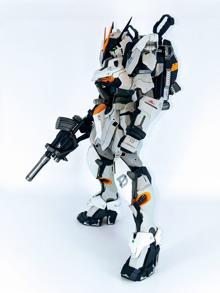 アストレイの横顔が好きです。