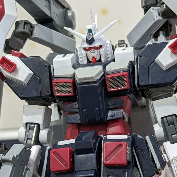 HG FAガンダム改造顔をアニメverに近づけたかったのでマスクとヘルメットの改造行い自分好みにしました！元キットよりもイケメンになったと思います！（1枚目）