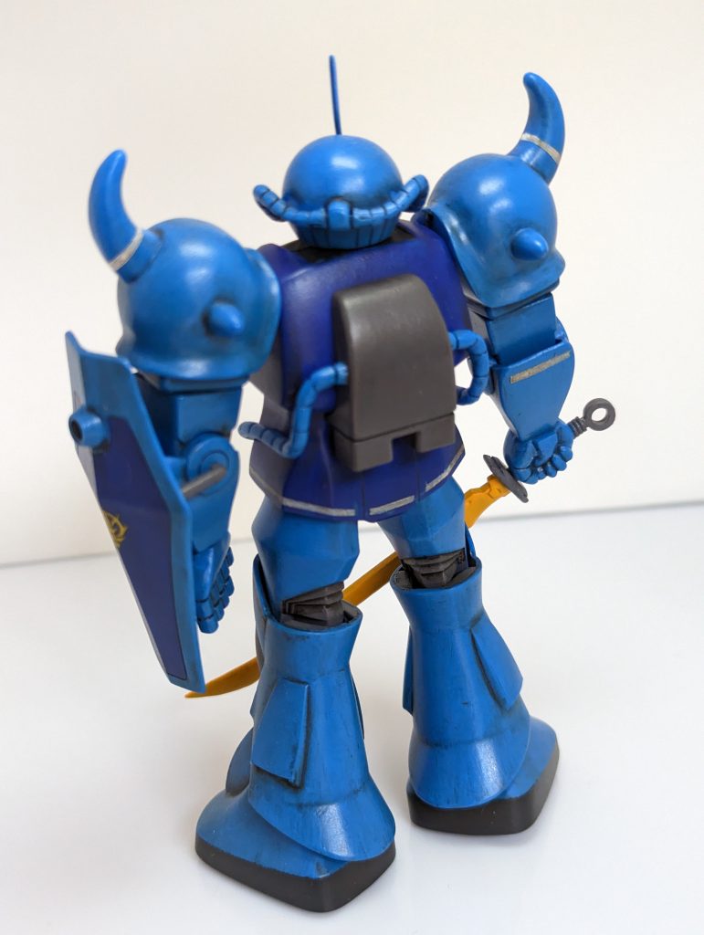 グフ–3枚目/制作者：スーパー・ガンプラ・マシーン