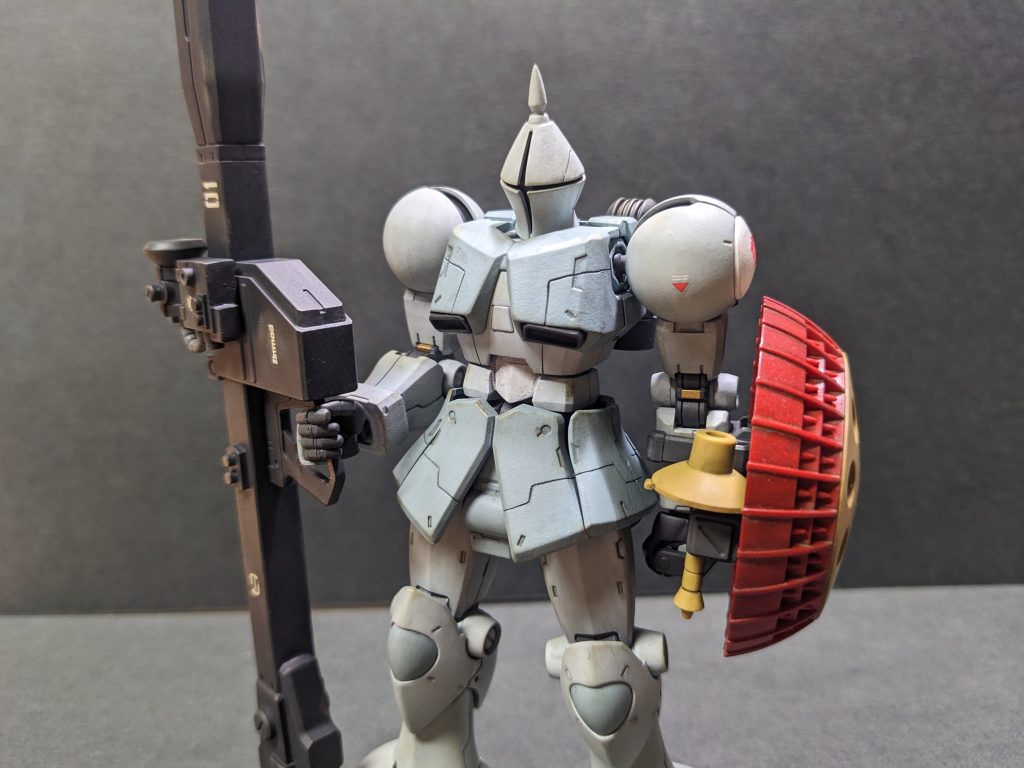 頭部が少し後ろになる用に改造しています。