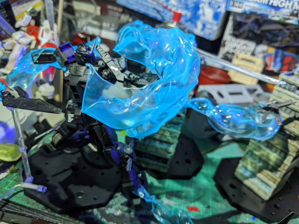 無機物すら動かす力　ソウルファンネル前方に集中する事で擬似バリアに。