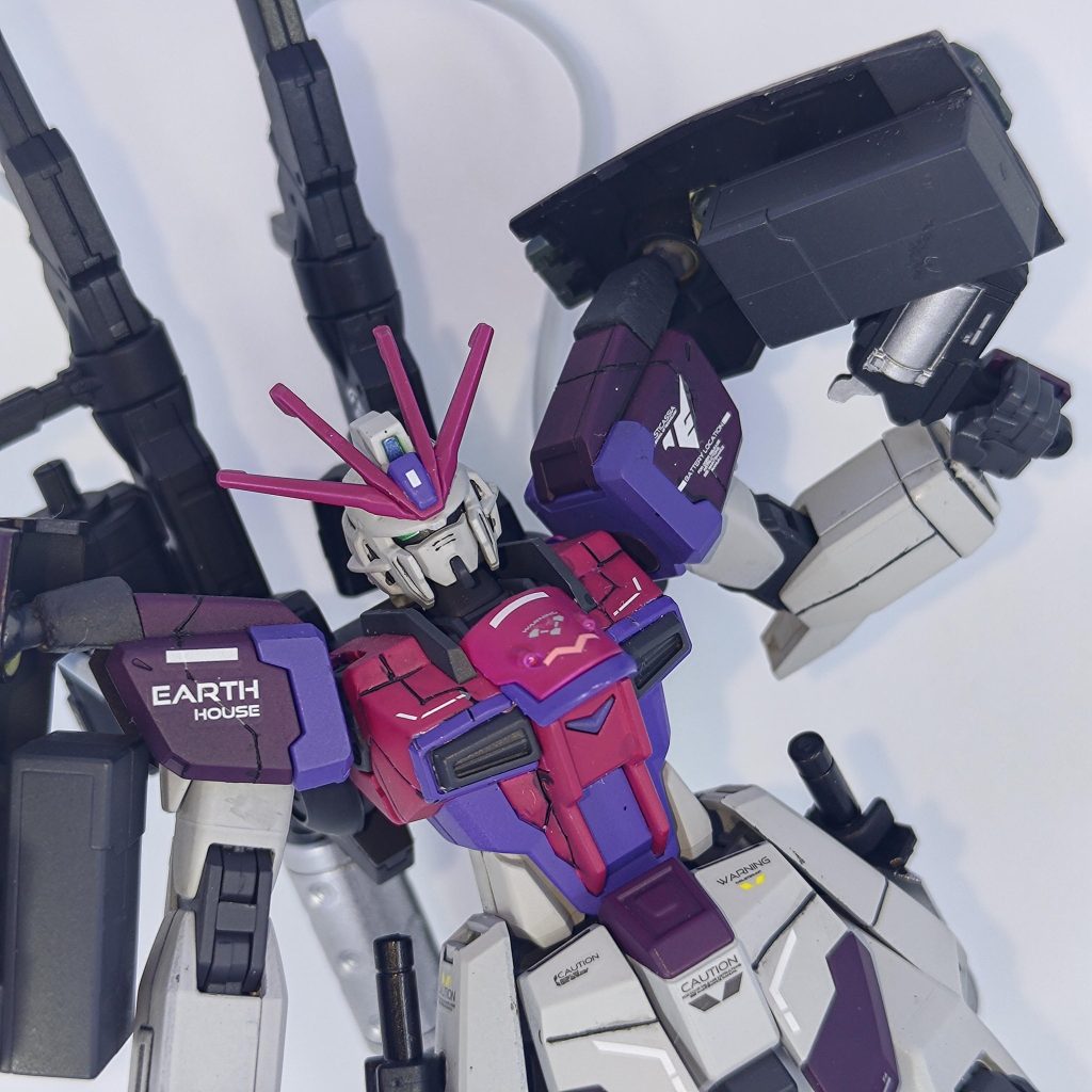 ハンドガンを取り出す