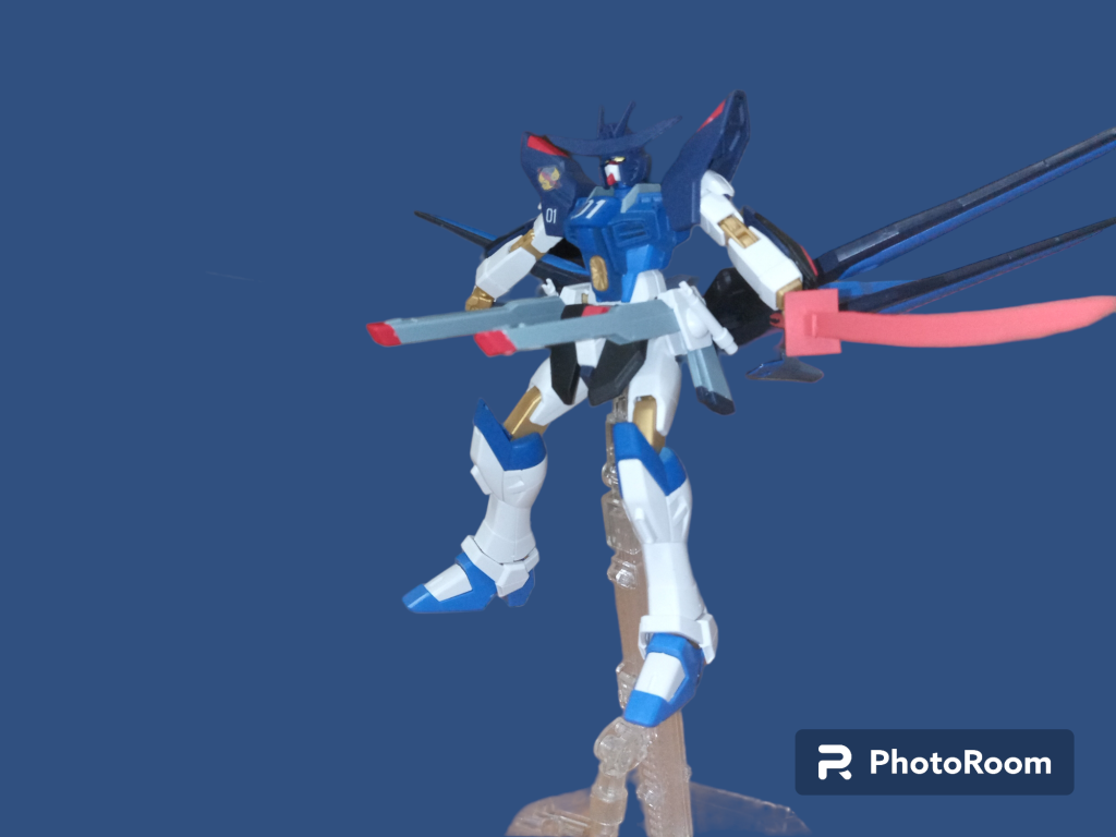 レール砲に構えて撃つ