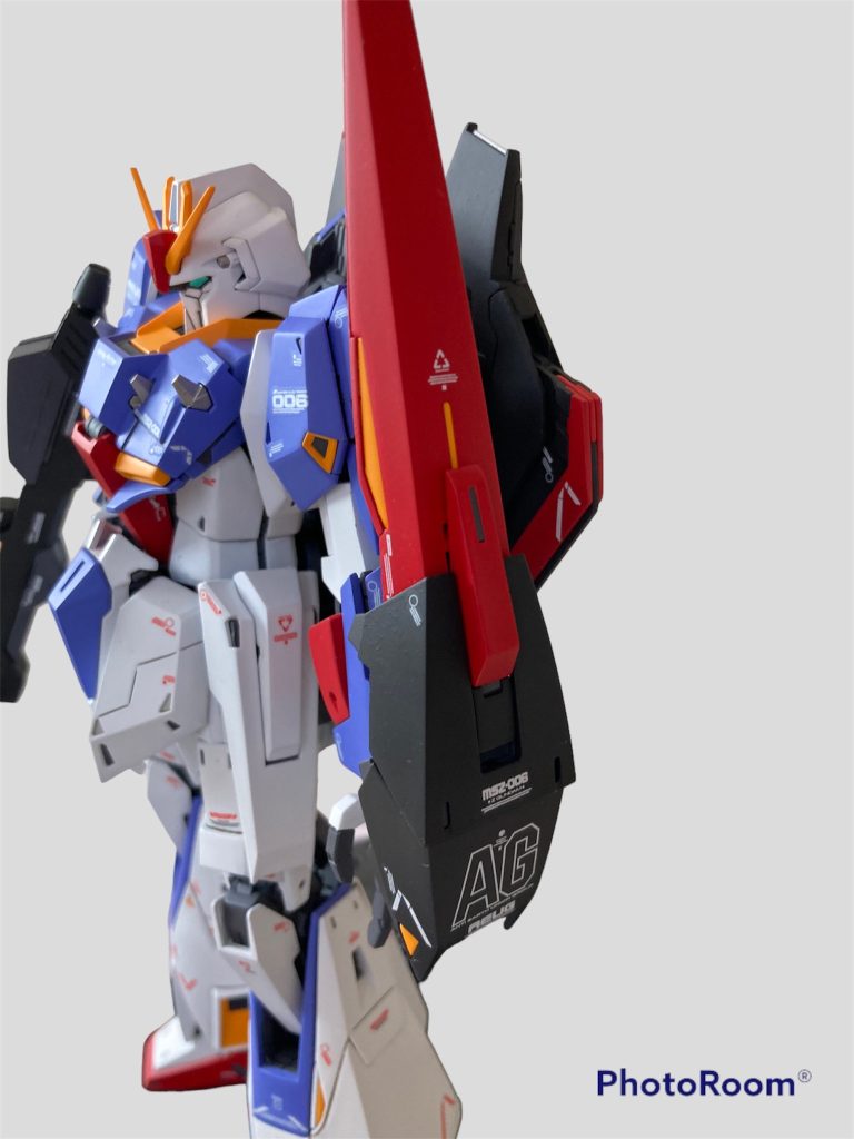 シールドもかっこいい