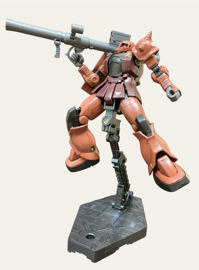 オリジン版のザク1は少し顔が長いので下から見るとちょっと間抜けな感じですね 閲覧ありがとうございます。