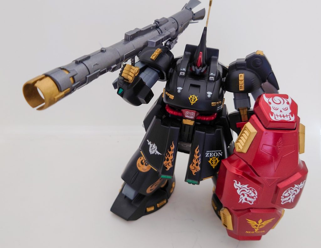 バズーカを構えた姿!お気に入りのアングルです。