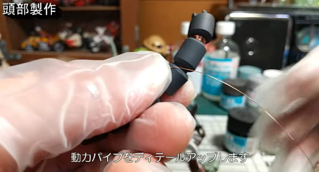 動力パイプの隙間をニクロム線で巻き、ディテールアップしました。