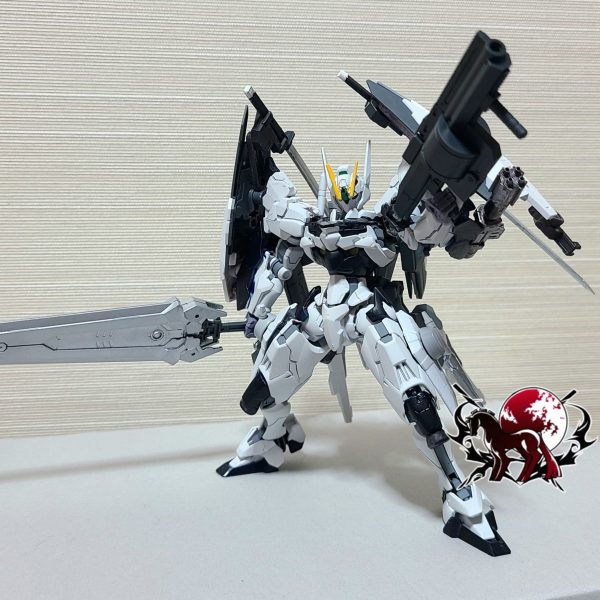 ガンダムルブリスブレイカー／ルブリスボーダーブレイカー