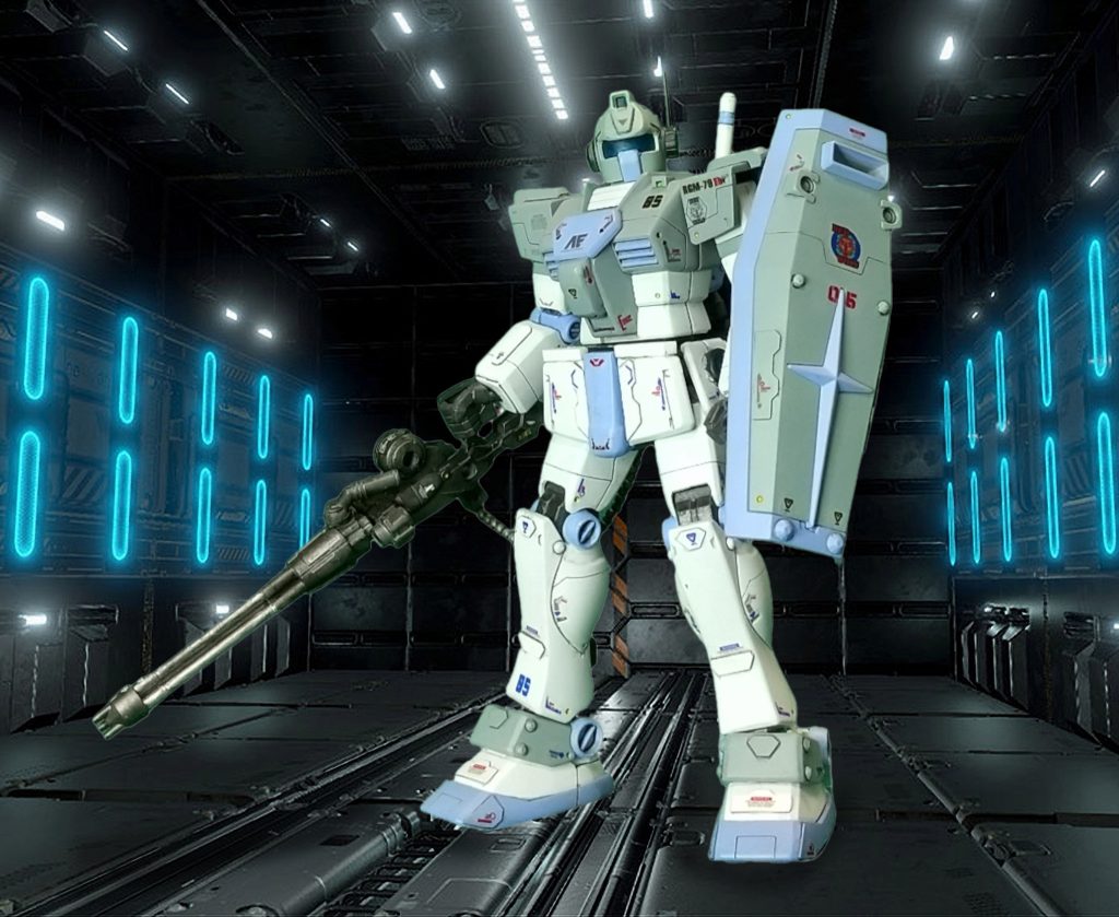 妥協案として誰でも敵を一掃できるビームガトリングガンを試作した。コックピットを盛って、フンドシは、割って少し延長。肩は、寂しかったので、なんとなく追加。