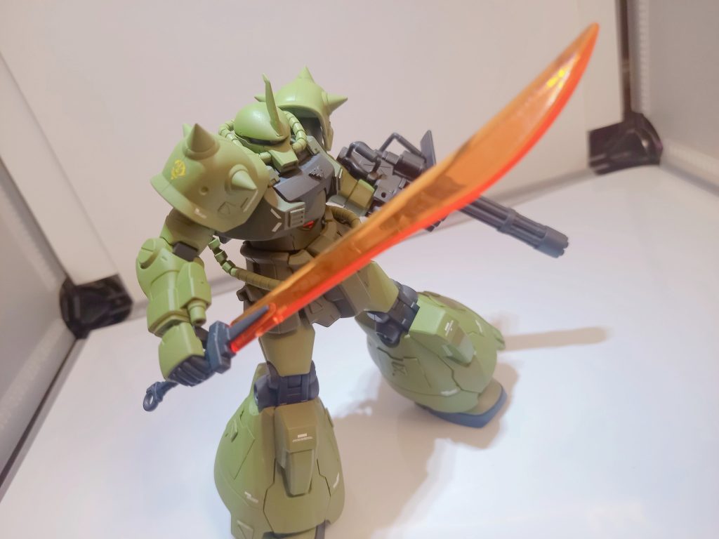 ヒートソードはリバイブグフのものを使用