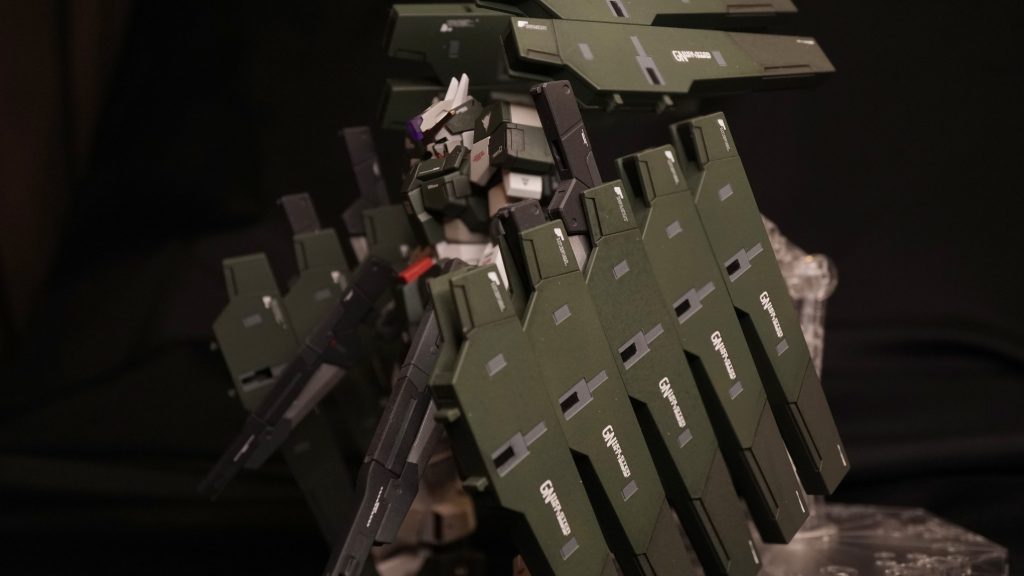 ガンダムサバーニャ(最終決戦仕様)–3枚目/制作者：@0connection1