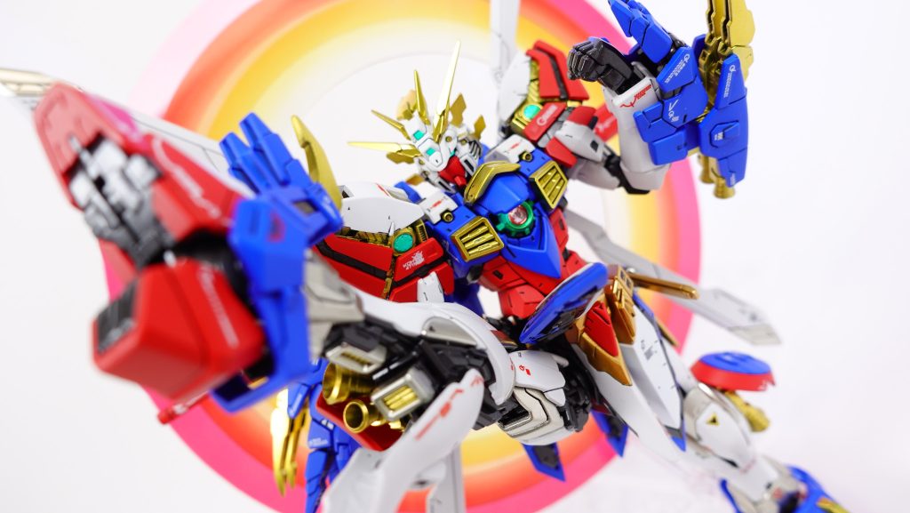 完成時の写真　その6可動域が広いので様々なポージングが取れますが塗装後は塗料剥がれが気になって怖いですね