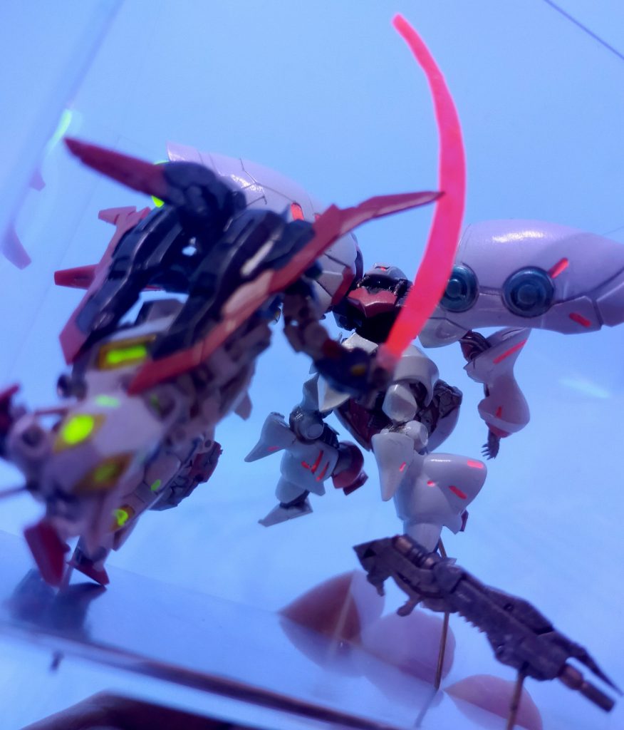 ハマーン「俗物が私に!」