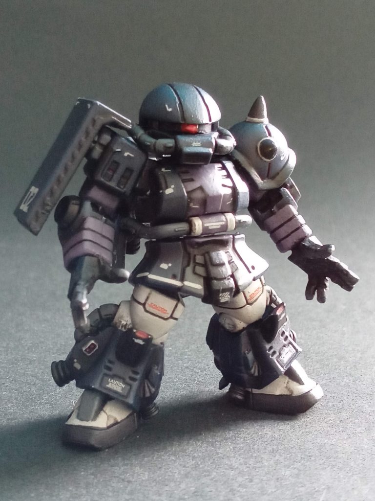 モビルスーツアンサンブル・シンマツナガ専用ザクⅡリペイント–3枚目/制作者:マッドさん