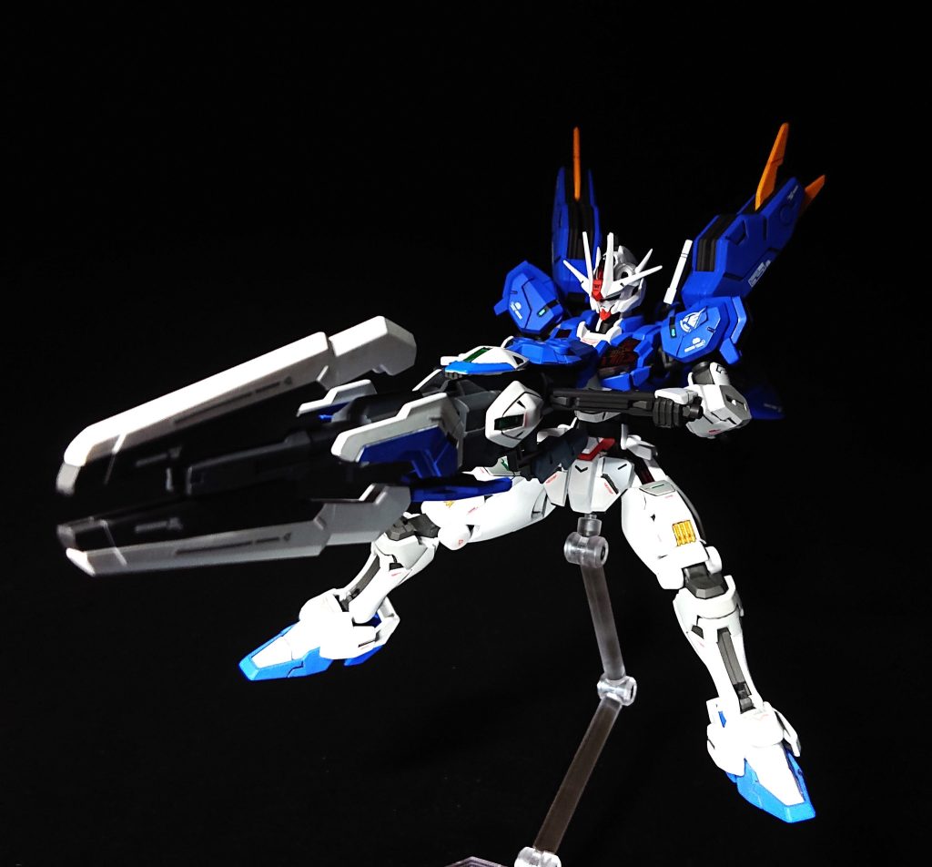 ガンビットライフル持ち方的にあんまりカッコよく撮れない 