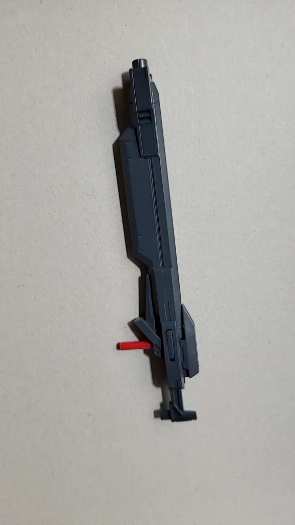 メイン武器はジンクスⅣのライフルのグリップの位置を変更したものを使用