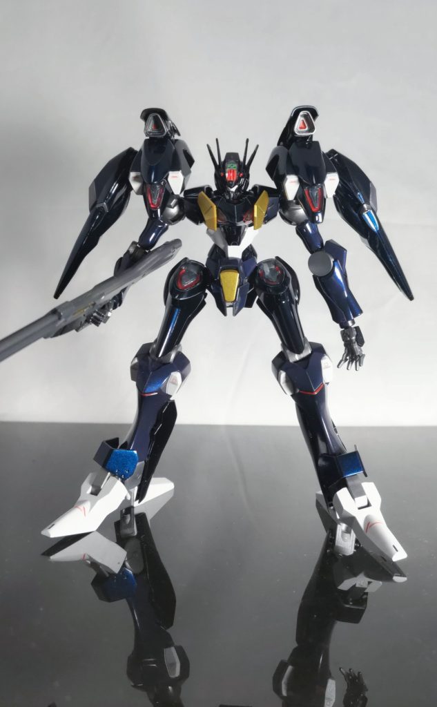 塗装はプリズムブルーブラックをメインに使用しました。