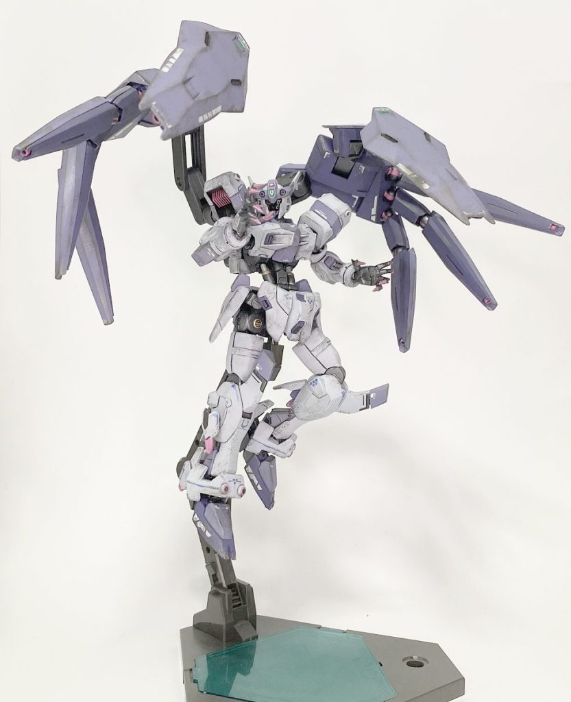 手はコトブキヤのシャープハンドを使用。悪魔的なのでガンダムフレームを作る時は大体これ。