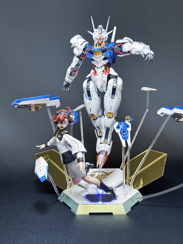 FULL MECHANICS ガンダムエアリアルとFigure-rise Standardスレッタ・マーキュリーを使ってガンビットを放つシーンをイメージしてみました。