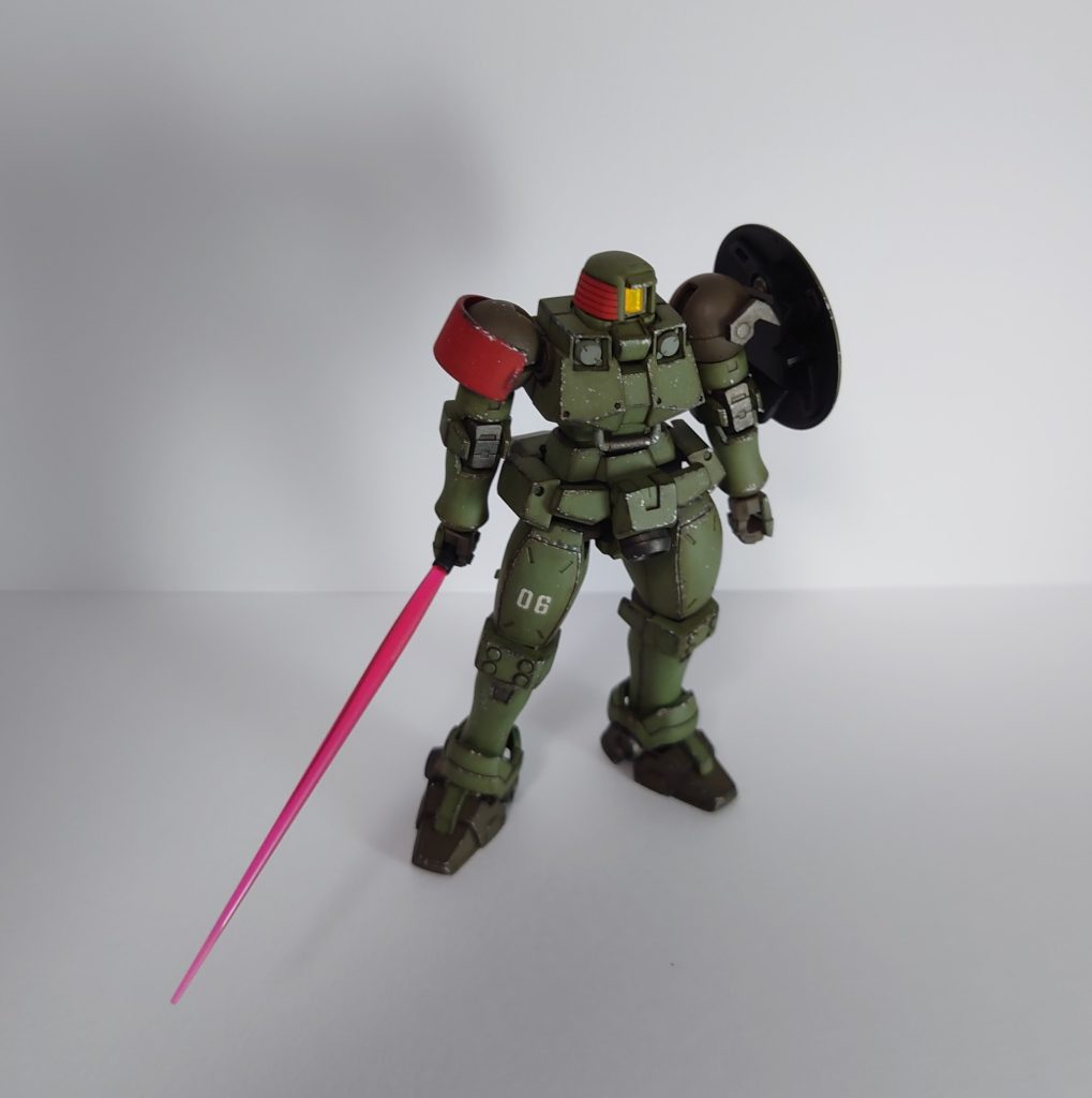 敵の前に立ちはだかるリーオー。「お前を殺す…」