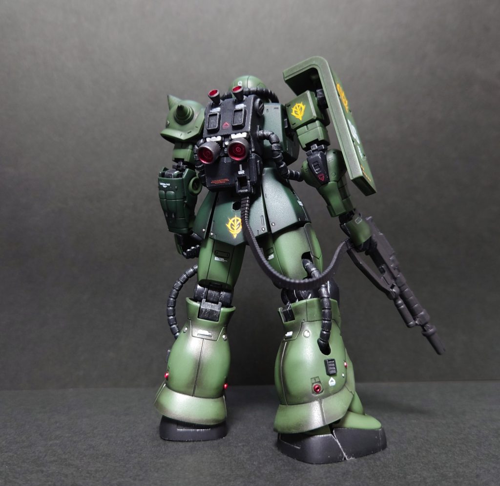 空間戦闘仕様という脳内設定なので各部アポジモーターの増設とバックパックの推力アップをしています(*´꒳`*)