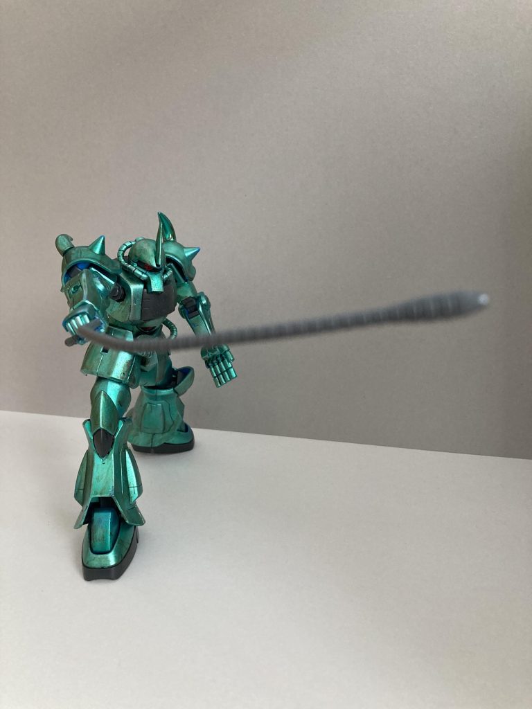 ヒートロッドで攻撃。(内側の塗装甘かった…)