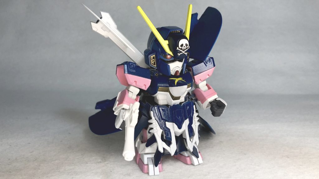 MS時正面素体にSDクロスシルエット「クロスボーンガンダム」を使用また下半身は甘寧クロスボーン、足にS×D×Gガンダムなど「このあと」を見越して色々と見繕ってみました!