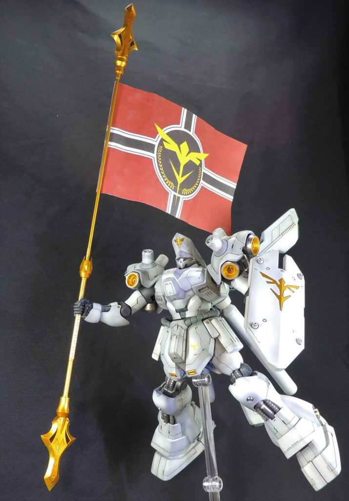 シャアの策略により、ネオ・ジオンからロンド・ベルにサイコ・フレームの技術供与がなされた訳ですが、後にHi-νガンダムのサイコ・フレームの母体となった重要な機体であることを視覚的に強調したいと考え、ディティールを追加しました。劇中の設定やイメージを尊重しつつ、独自の解釈を加え、楽しみながら製作に取り組むことができました。