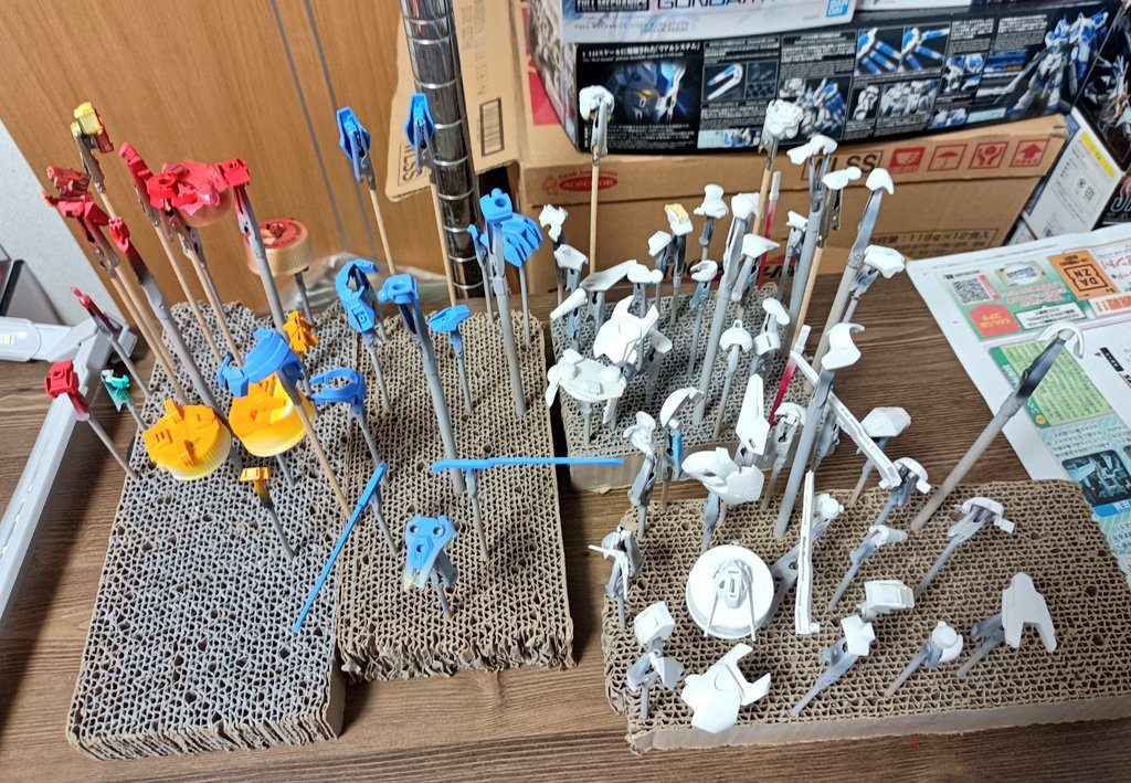 そこから数ヶ月経ち本塗装!カラーサフのおかげでめっちゃ発色良かったですw