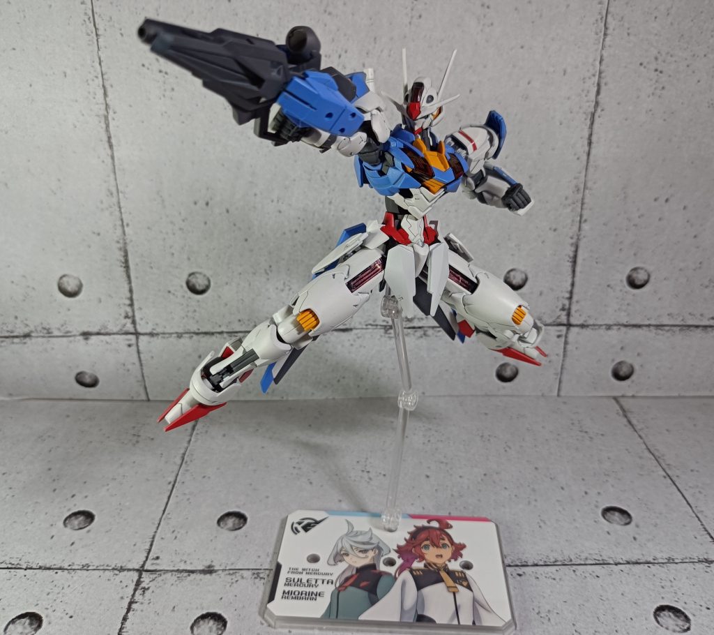 昨日発売のアクションベース6と一緒に