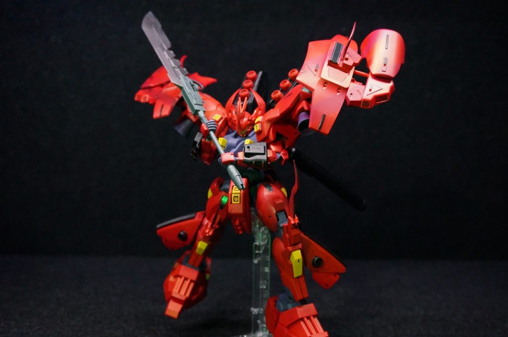 「スコピー、集中攻撃が来る！」分離したビットからビームが乱射されるが、ダリルのシールドでガードする。「戦術指示は私に任せて、あなたは攻撃に集中！　仕留めるわよ！」『YES MAM!!』