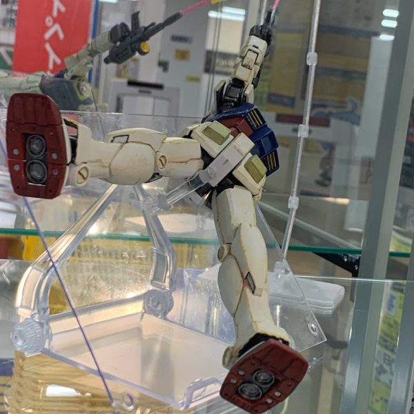 『ラストシューティング、下から見るか？横から見るか？』