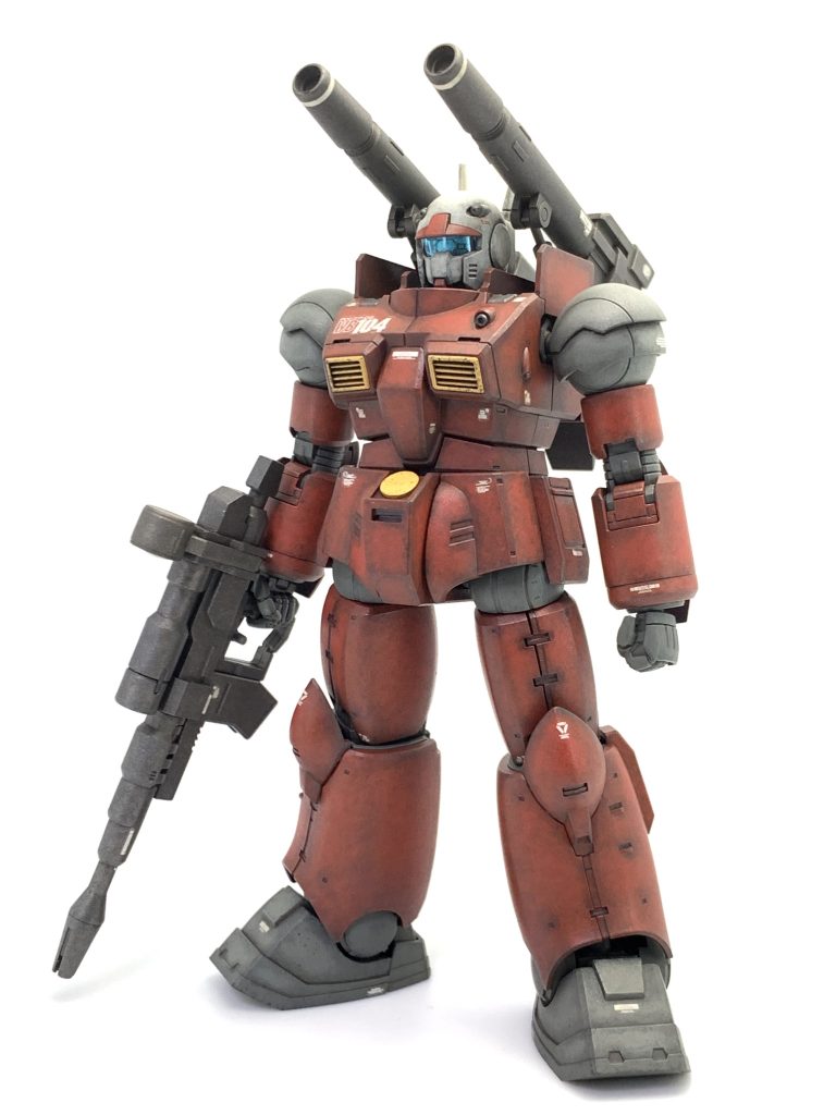 全身。膝関節は太腿側の干渉する箇所を切削して、鳥足気味になるように改修しています。