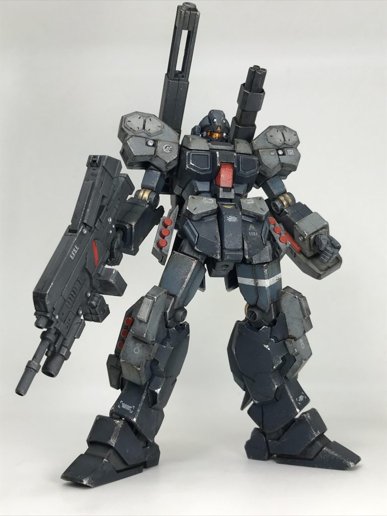 赤色はバラせる部分は筆ではなく スポンジチッピングで色を付けております筆よりザラついた感じになるので、ウェザリング仕様にするならお勧めの技法です