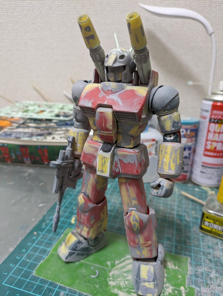 旧キットの中でも出来が良いとされるこの子をあえてプロポーションを弄るモノ好きです。