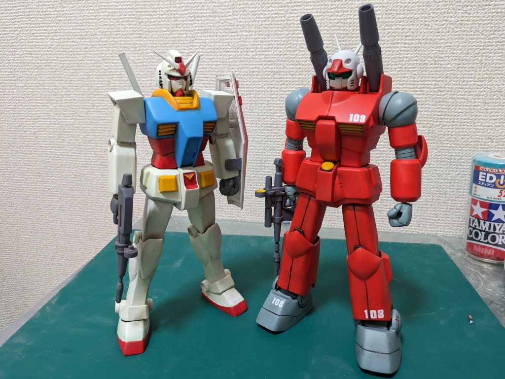 前作のガンダムとの2ショット
