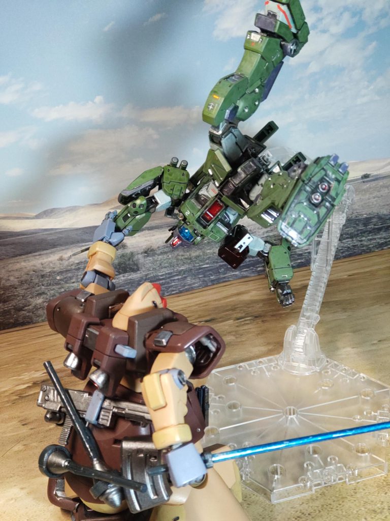 「でやーーーーっ❗❗」ドム・トローペンはジム・スパルタンを投げ飛ばした❗「うおっ❗❓」