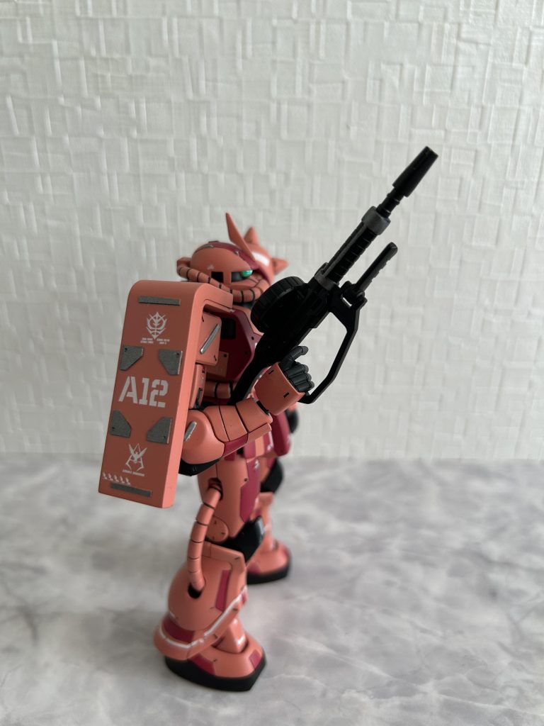 HGUC シャア専用ザク–4枚目/制作者：monjirou