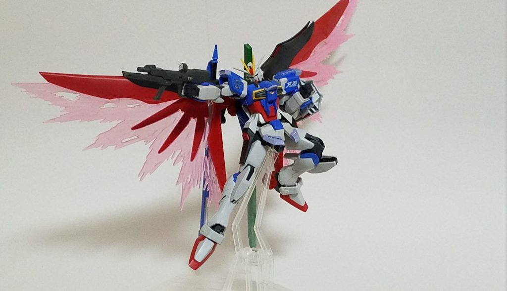 連合VSザフトⅡPLUSのオープニングやインパルスのタイトルバックを参考にしてポージング。