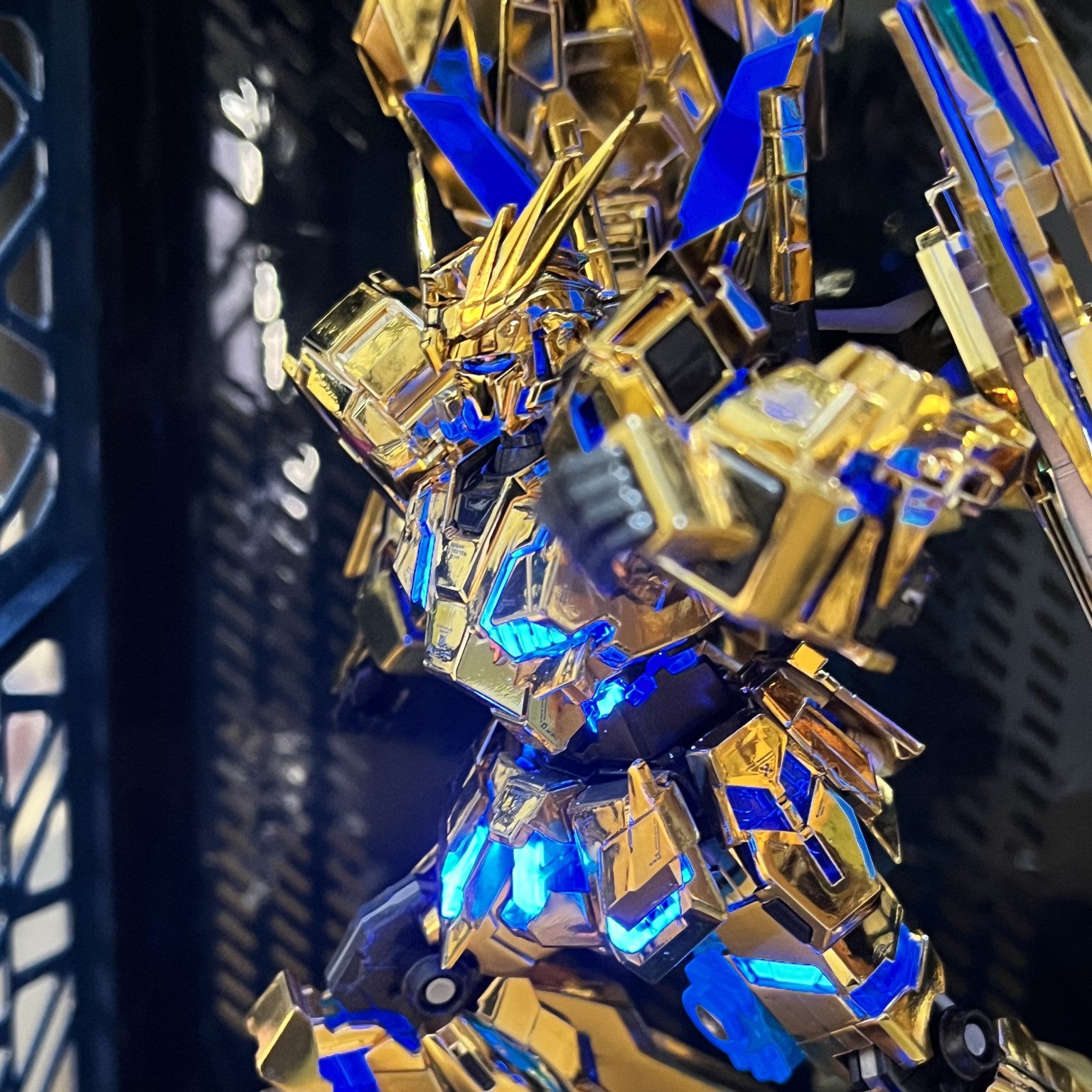 HGUC ユニコーンガンダム3号機 フェネクス(デストロイモード)-